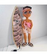Rainbow High Pacific Coast Finn Rosado Rose Gold Boy Fashion Doll surfbo... - €30,02 EUR