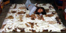 Baby alpaca fur carpet , brown and white spots, 150 x 110 cm/ 4&#39;92 x 3&#39;6... - £373.68 GBP