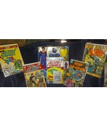 DECADES OF DCsFIRST&amp;FINEST SUPERHERO/SUPERMAN 5CLASSIC COVERS &amp; 12&quot; FIG.... - $1,112.27 MXN