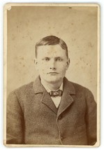 CIRCA 1870&#39;S CDV Handsome Young Man Wearing Suit and Bow Tie C.E. Lewis Flint MI - £7.49 GBP