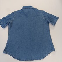 Vintage Casualaire Women's Blue Button Up Denim Shirt Top Measured Chest 40" image 11