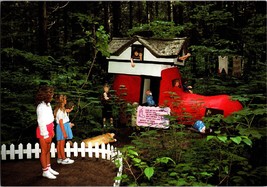Vtg Postcard, Enchanted Forest, The Old lady who lives in a Shoe, Revelstoke BC - £5.29 GBP