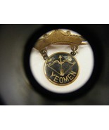 Vintage Yeomen Pin Bow and Arrow Emblem D mark 15-d - $24.74
