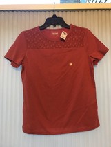 Women&#39;s Plus Basic Editions Red Lace Yoke Tee Shirt  Size: S Ships N 24h - $14.73