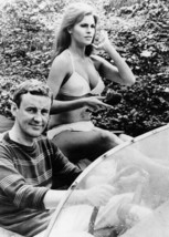 Fathom 1967 Raquel Welch in speedboat with Richard Briers 5x7 inch photo - £4.55 GBP