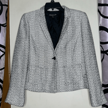 Jones New York chic black and white blazer - £16.95 GBP