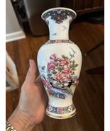 VINTAGE LENOX PORCELAIN THE MARTHA WASHINGTON VASE BIRDS &amp; FLOWERS 8” - $26.00