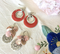 Colorful Red and Pink Set of Vintage Ear Rings - £11.72 GBP