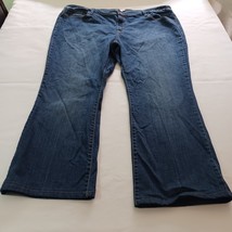 Levi's Women's Bootcut 590 Blue Cotton Denim Jeans Measured (45×27.5) image 9