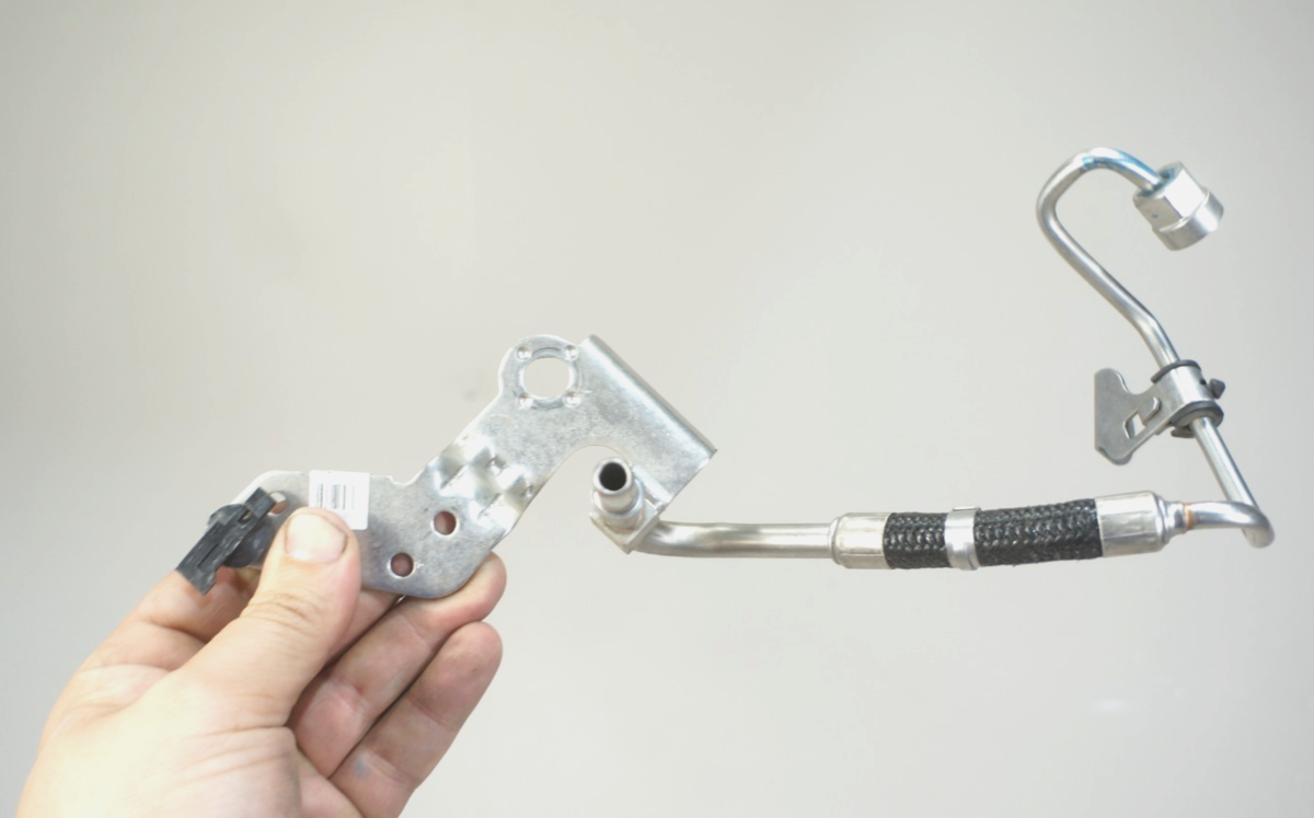 2010-2015 chevrolet camaro cadillac equinox fuel feed line 12671745 / 12... - $59.87