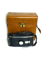 Vintage Polaroid Model 150 Land Camera in Original Leather Case - $130.86