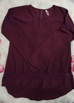 Xhilaration Burgundy Women&#39;s Top Size S/P Long Sleeve Burgundy  - £8.56 GBP