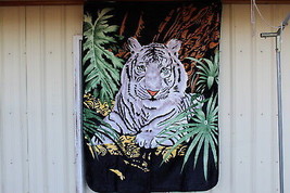 White Tiger Jungle Cat Animal Twin Size Blanket - £42.72 GBP