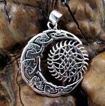 Solid 925 Sterling Silver Crescent Moon and Sun Star Pendant with Celtic Knots - £21.16 GBP