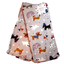 Envogue Patriotic Dogs Kitchen Towels Gray Celebration Stars Hats Firewo... - $17.73