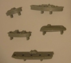 Battleship Replacement Game Parts lot of 5 boats / ships  - £3.98 GBP
