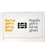 1972 Pepsi Cola Advertisement Vintage Soda Pop A Lot To Live A Lot To Gi... - €17,37 EUR