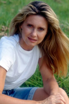 OLIVIA NEWTON JOHN 4x6 PHOTO - $2.55