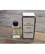Chanel No 19 Eau de Toilette MINI Bottle 4.5 ml - €25,38 EUR