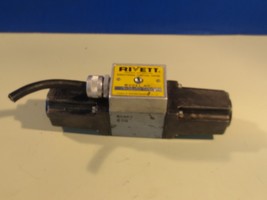 RIVETT DIRECTIONAL CONTROL VALVE 65000-01-CGL-62 DOUBLE SIDED - €50,04 EUR