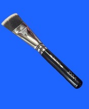 ZOEVA 109V Face Paint Vegan Brush NEW IN PACKAGE - £46.92 GBP