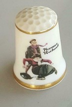 Collectible Danbury Mint Porcelain Thimble - Norman Rockwell - Falling In Love - £15.56 GBP