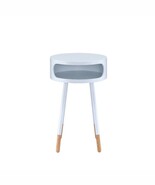 Sonria Round Accent Table, White & Natural Finish - €136,79 EUR Sonria Round Accent Table, White & Natural Finish - €136,79 EUR