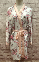 MORGAN LANE x FABFITFUN Allie Satin Robe White &amp; Pink Floral Size S/M NEW - £22.80 GBP