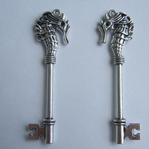 Large Skeleton Keys Antiqued Silver Seahorse Key Nautical Charms 2/4 pieces - £2.61 GBP+