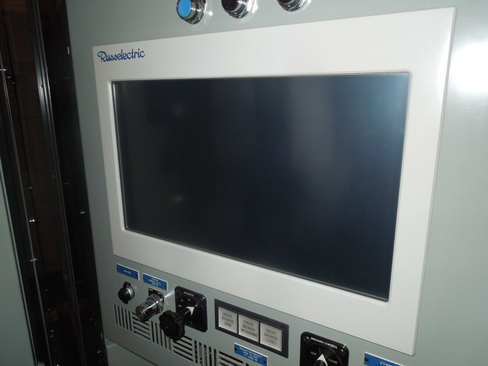 Strongarm Wonderware 304-215T0V-P9-57903 21.5&quot; Touch Screen w/ PC Used - $2,000.00