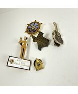Vintage Lions Club Pins Mississippi Alaska 1980s - $12.20 CAD