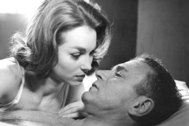Shirley Anne Field Laurence Olivier in bed The Entertainer 11x17 Mini Poster - £14.34 GBP