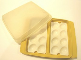 VINTAGE Tupperware Yellow Deviled Eggs Carrier White Egg Insert Trays 72... - $19.77