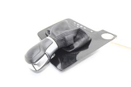 16-19 VOLKSWAGEN PASSAT 1.8T SE Shifter Knob Bezel Trim F3214 image 5