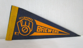 Vintage MLB Milwaukee Brewers Pennant 9 Inches Rare - $16.82