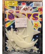 Glow In The Dark Plastic Stars w/Hanging Stickers Ceiling Display *NEW* ... - $16.32 CAD