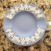 WEDGEWOOD SMALL BLUE ASHTRAY PLATE MATTE FINISH MADE IN ENGLAND MINT CON... - £7.80 GBP