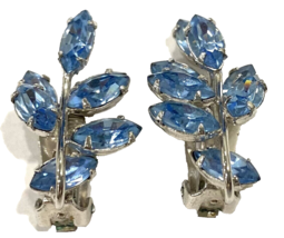 Vintage Wiesner Silver-Tone and Blue Rhinestone Leaf Clip On Earrings - $260.17 MXN