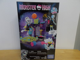 Monster High Mega Blocks 137pcs. Physical Deaducation w/Frankie Stein  - £19.12 GBP