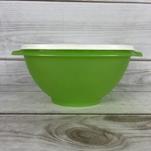 Tupperware #858-4 Servalier Bowl Green Color 859-2 White Lid Recent - £12.78 GBP