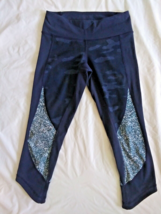 Lululemon Wunder Under Crop Size 4 Leggings Blue Camo  K - $21.62