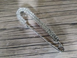 Shawl Clip Sparkling Scarf Brooch Ornament pin  - $7.03