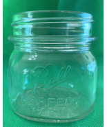 Vintage Ball Perfect Mason Half Pint 16 oz. Square Ribbed Sides Regular ... - $10.82 CAD