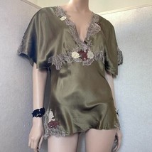 Vintage Hale Bob designer silk blouse with floral appliqué size L - £61.76 GBP