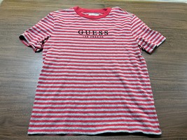 GUESS Jeans Original Los Angeles Men&#39;s Red/Gray Striped T-Shirt - Small - £10.01 GBP