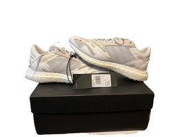 Authenticity Guarantee

NIB Y-3 Rhisu Run Mens Size 4.5 White Black FU85... - $3,308.14 MXN