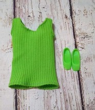 Vtg 1971 Barbie Francie #3313 Busy Hands Original Green Tank Top &amp; Japan Shoes - £14.58 GBP