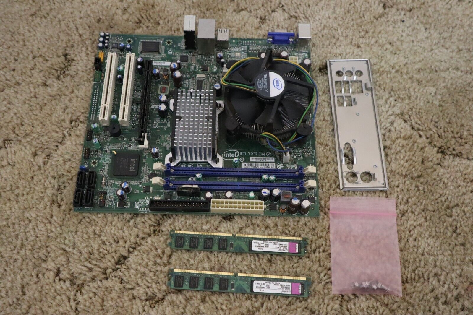 Intel DG41RQ E54511-205 Motherboard with I/O Panel+Ram+Fan - $32.62