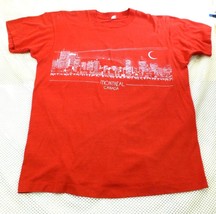 VTG Single Stitch Red Canada Graphic T-Shirt With Montreal Cityscape Print - $414.34 MXN