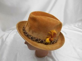 Old Vtg Bill Taylor Hats Men&#39;s Brown Fedora Hat w/ Feathers Cleveland Ohio - £79.12 GBP
